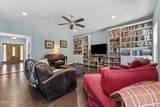 355 Queens Cove Way - Photo 9