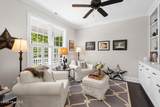 927 Green Pointe Drive - Photo 4