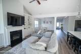 6033 Sand Ridge Avenue - Photo 21