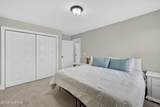 363 Hanover Lakes Drive - Photo 38