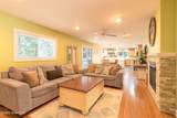 311 Country Club Drive - Photo 10