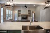 916 Fairbourne Drive - Photo 16