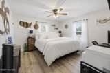 1119 Colonial Avenue - Photo 15