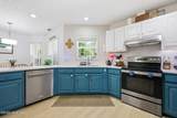 2002 Joslyn Drive - Photo 11