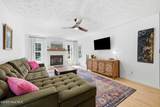 2002 Joslyn Drive - Photo 8