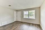 3001 Lonsdale Drive - Photo 5