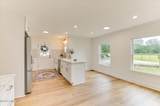 261 Kings Way - Photo 6
