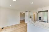 261 Kings Way - Photo 9