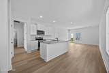 18 Pioneer Way - Photo 10