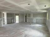 136 Singleton Street - Photo 7