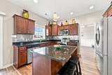 512 Louvre Lane - Photo 14