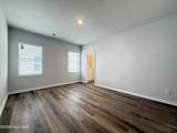 1102 Hanson Drive - Photo 7