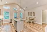 212 Deveraux Point - Photo 13