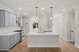 222 Iris Way - Photo 10