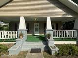 932 Walnut Street - Photo 3