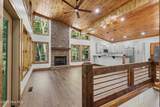 48 Woodleaf Road - Photo 26