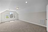 3209 Honeysuckle Drive - Photo 30