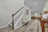 402 Reynolds Court - Photo 8