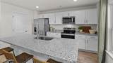 123 Claude Street - Photo 11