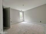 240 Sacksonia Street - Photo 12