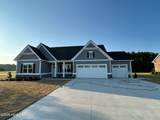 158 Thoroughbred Way - Photo 1