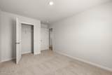 806 Dara Corners - Photo 36