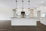 7401 Hill Road - Photo 17