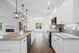7401 Hill Road - Photo 22