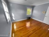 1907 Essex Street - Photo 45