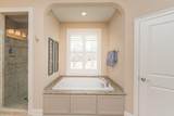 207 Quiet Oak Court - Photo 43
