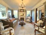 304 Forest Avenue - Photo 3