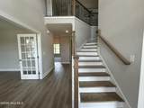 237 Windsor Drive - Photo 3
