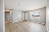 2965 Meadowbrook Drive - Photo 3