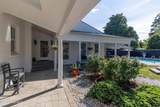 208 Moseley Street - Photo 47