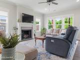 816 Warwick Lane - Photo 10