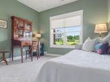816 Warwick Lane - Photo 14