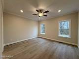 1611 Old Carriage Road - Photo 33