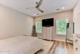 212 Deveraux Point - Photo 18
