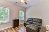 212 Deveraux Point - Photo 26
