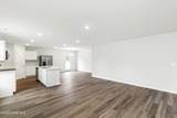 520 Sandy Hollow Drive - Photo 17