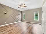 302 Squire Court - Photo 18