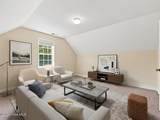 302 Squire Court - Photo 26