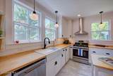 405 Hancock Street - Photo 15