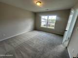563 Hampton Drive - Photo 19