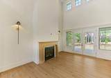 305 Sloan Lane - Photo 44