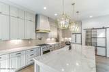 305 Sloan Lane - Photo 30