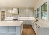 300 Sloan Lane - Photo 38