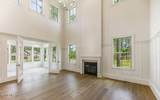 300 Sloan Lane - Photo 46
