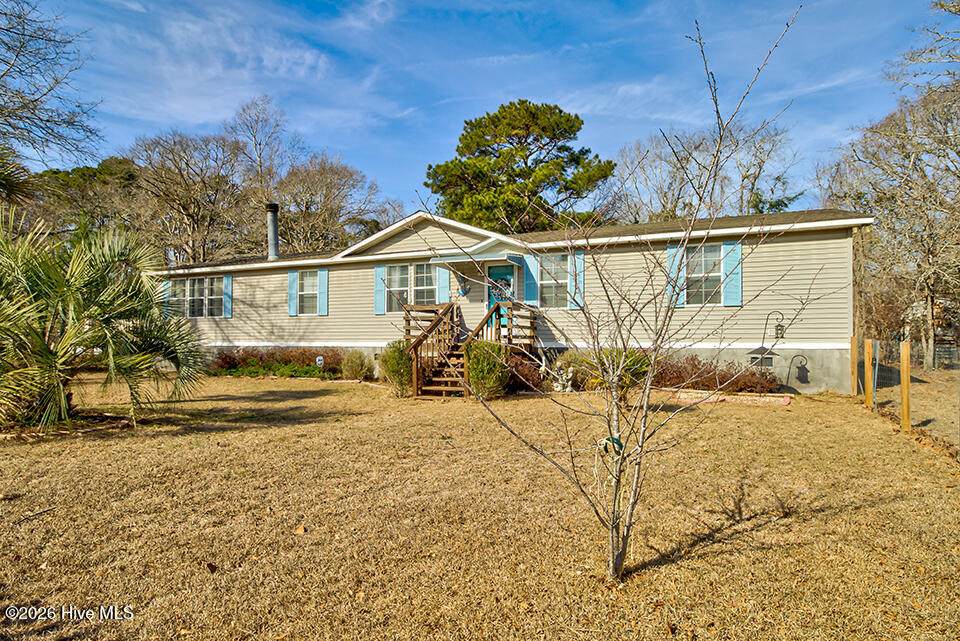 650 Windward Drive - Photo 1