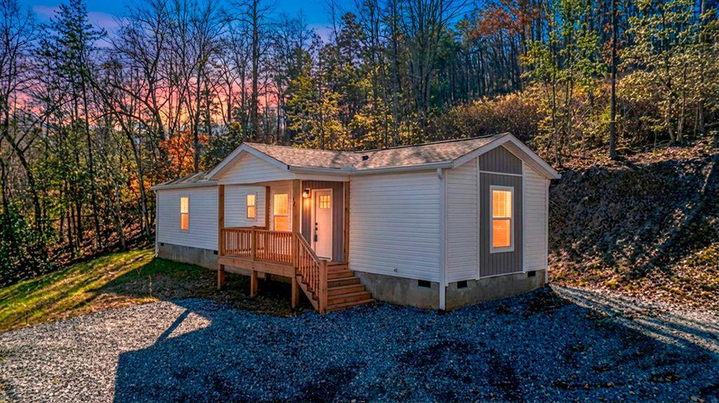 247 Loganberry Lane - Photo 1
